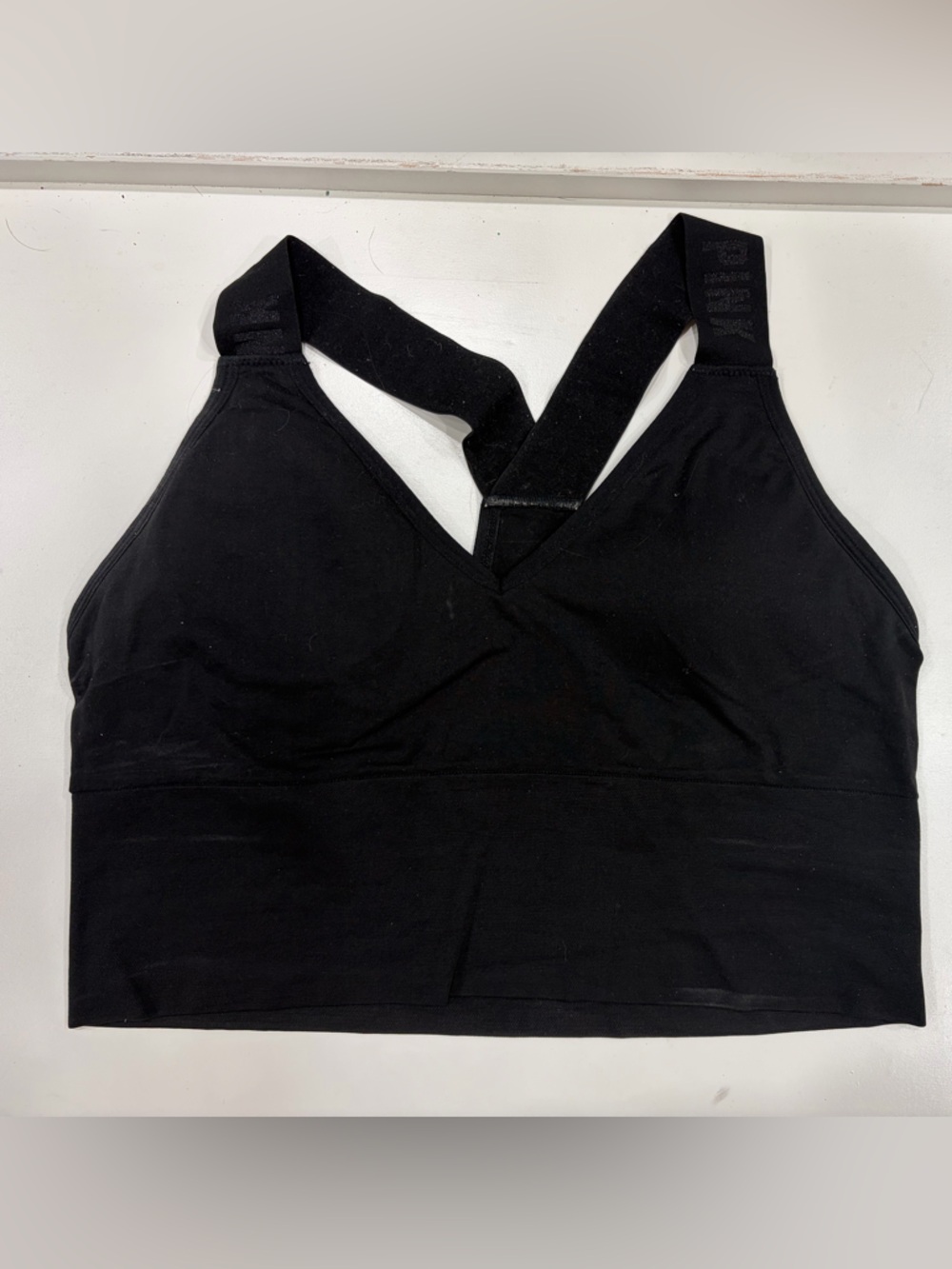 PINK Victoria's Secret Black Cross-Back Sports Bra